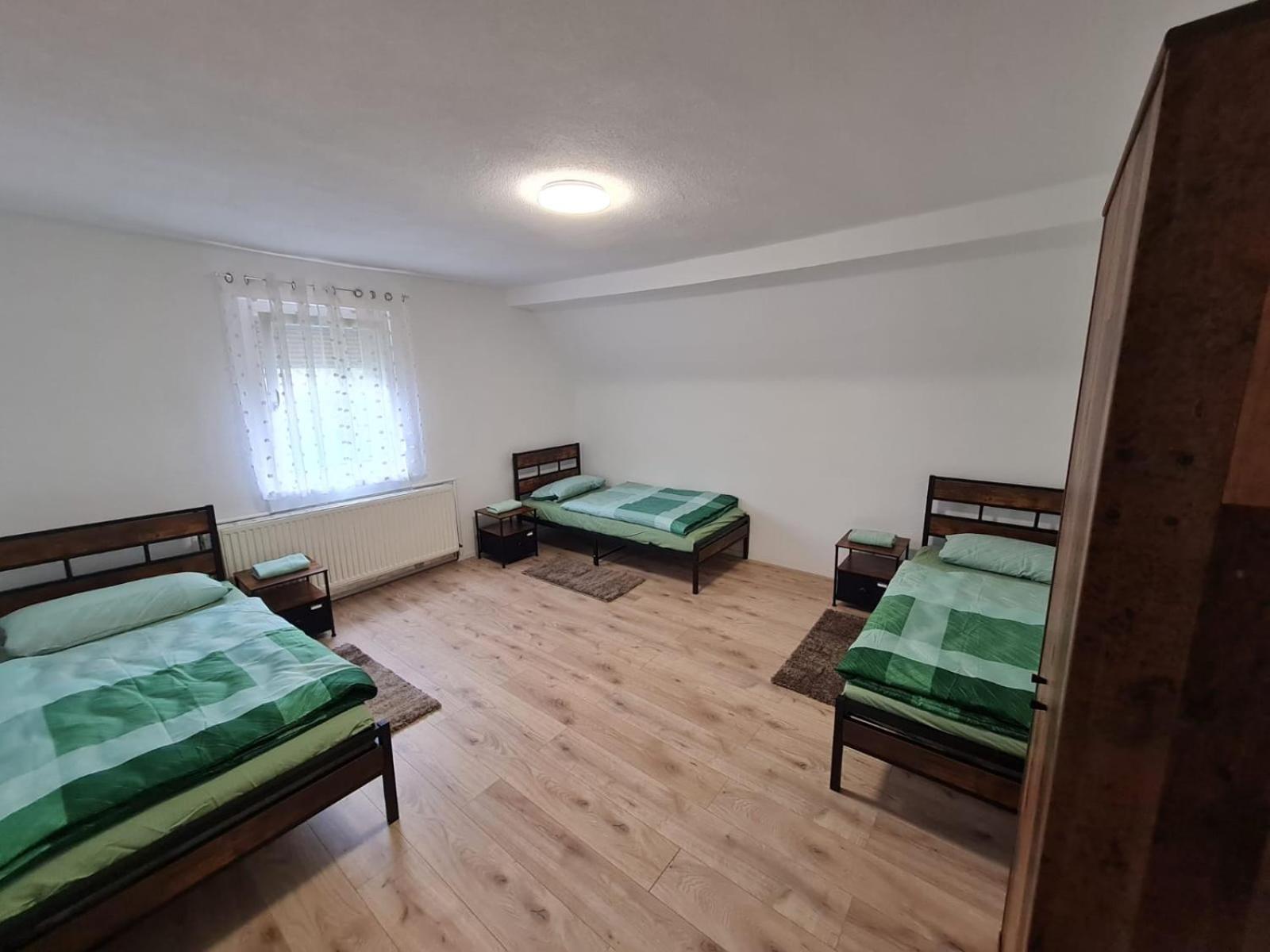 Husic Immobilien Und Handwerkerservice Rimbach  Buitenkant foto